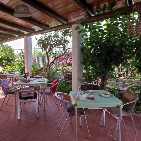 Bernardina Hotel
