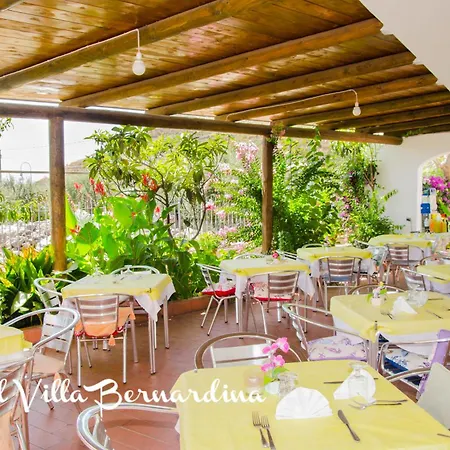 Hotel Bernardina 2*